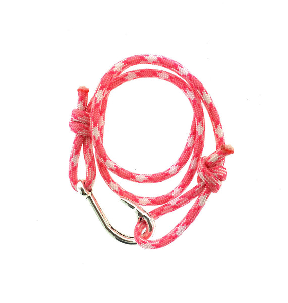 Paracord hook bracelet