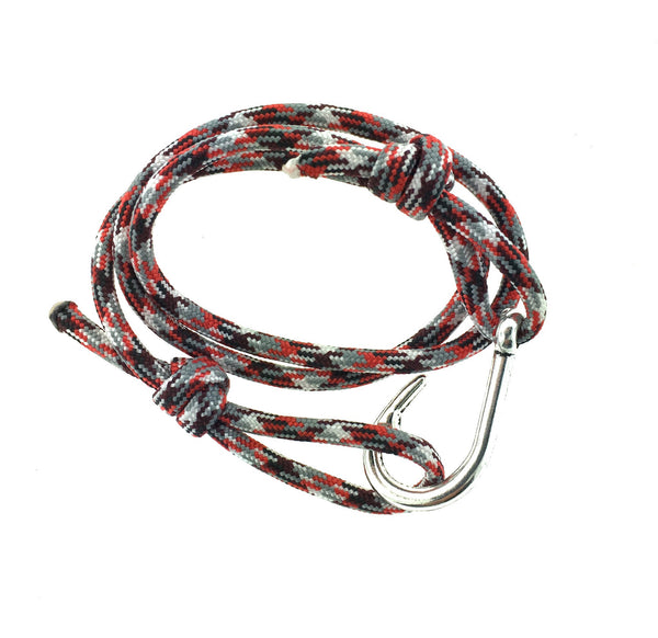 Paracord hook bracelet
